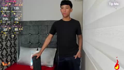 Gael  online show from July 27, 8:49 pm