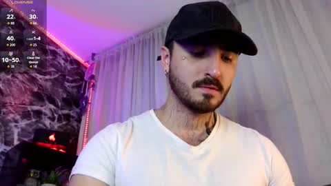 Chris  Dont forget to gift me thumb up Its very important to me and makes me happy AF  online show from November 10, 6:29 am