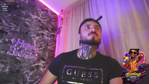 Chris  Dont forget to gift me thumb up Its very important to me and makes me happy AF  online show from March 9, 6:29 am