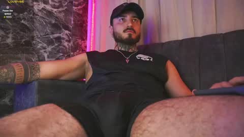 Chris  Dont forget to gift me thumb up Its very important to me and makes me happy AF  online show from April 10, 6:31 am