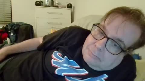 Gary online show from June 21, 2:17 am