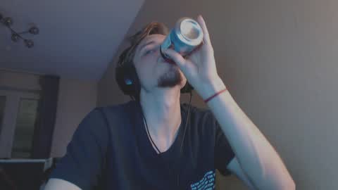 Snapshot of gasturfahe chatting on January 2, 10:33 pm gasturfahe online show from January 2, 10:33 pm