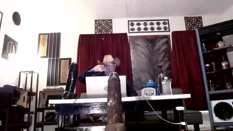 gatewaylaptop2019 online show from November 5, 9:39 pm