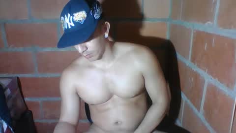 gattitosexy_95 online show from January 6, 8:13 pm