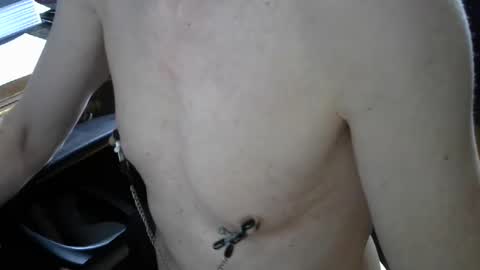 Snapshot of gay_slave_on_cam chatting on February 21, 11:01 am gay slave on cam online show from February 21, 11:01 am