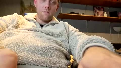 Iwan online show from February 9, 1:01 am