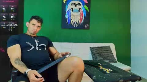 gendersonfit online show from October 28, 10:12 pm