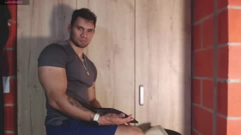 gendersonfit online show from June 18, 10:37 pm