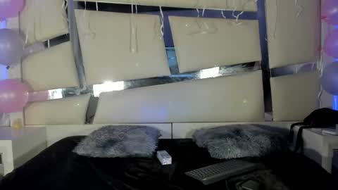 Genesis online show from November 3, 2:05 am