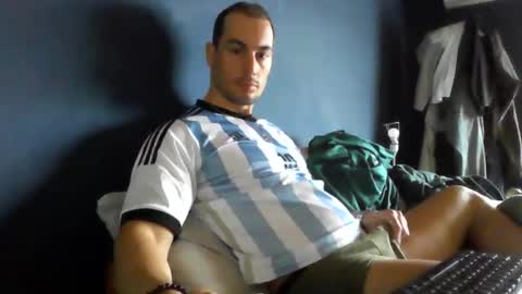 Genaro online show from June 3, 1:57 pm
