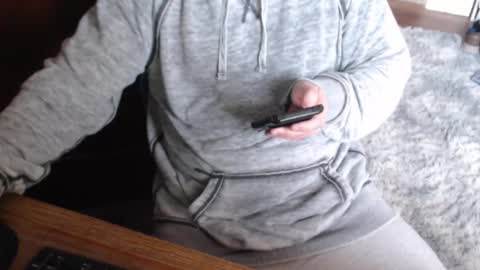 Snapshot of gethoggy chatting on January 16, 3:56 pm gethoggy online show from January 16, 3:56 pm