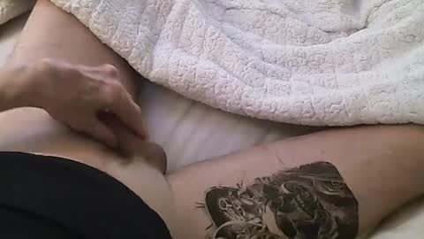 Luscious online show from January 7, 5:09 pm