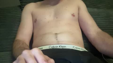 ggilson2424 online show from May 2, 2:58 am