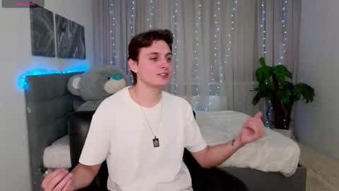 Alex online show from October 21, 10:40 am