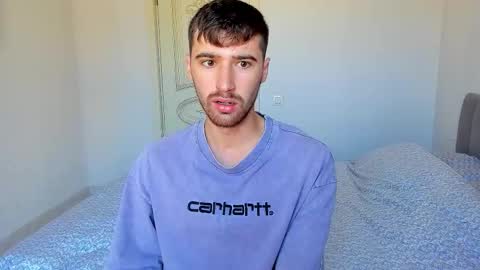 gilbertogonzales online show from September 11, 6:34 am