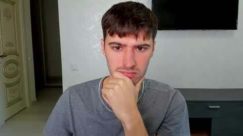 gilbertogonzales online show from March 1, 5:53 am