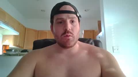 Snapshot of gildedsins1 chatting on February 2, 11:00 pm WildBoyVibes online show from February 2, 11:00 pm