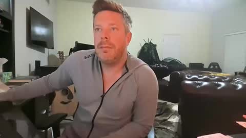 gingerzaddy online show from October 30, 10:16 am