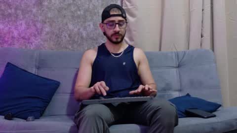 Gio online show from September 20, 8:20 pm