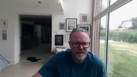 girlsandbikes online show from June 1, 12:05 pm