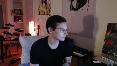 gldnec online show from July 20, 1:01 am