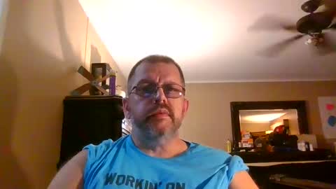 IDKIDCIDGAF online show from September 24, 12:43 am