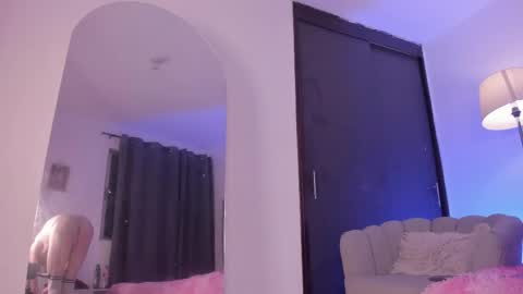 goddest_perseus_ online show from May 25, 8:37 pm