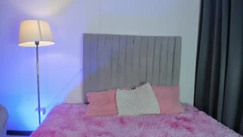 goddest_perseus_ online show from May 24, 8:26 pm