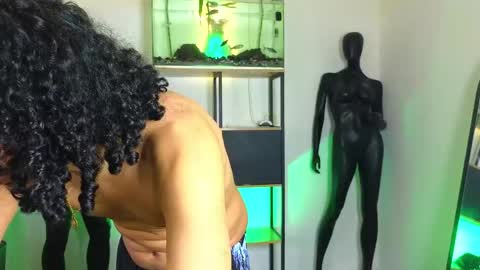 Diego online show from June 2, 2:12 am