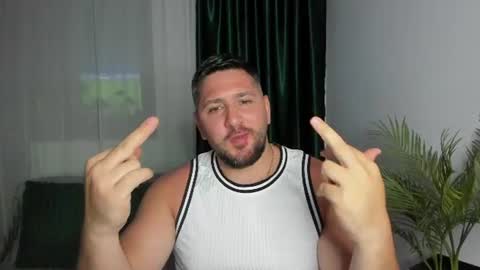 gold_alpha_boy online show from July 18, 7:41 pm