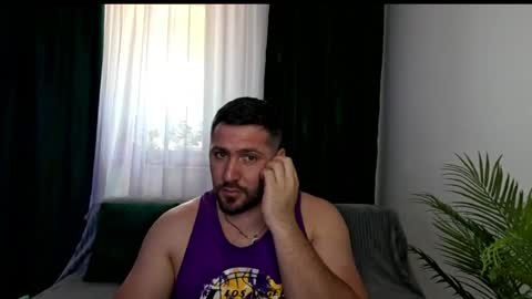 gold_alpha_boy online show from June 25, 11:59 am