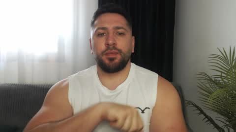 gold_alpha_boy online show from July 9, 8:29 am