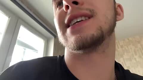 Golden boyyy21 online show from February 16, 8:32 am