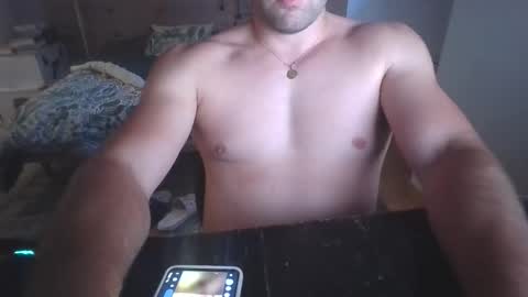 goura2000 online show from May 31, 8:10 pm
