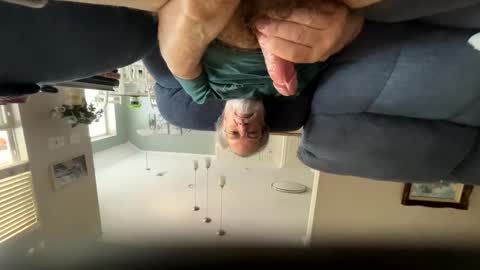 grandpawoody_69 online show from April 1, 5:43 pm