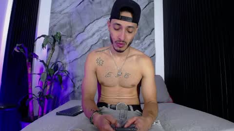 Grant Irons  online show from March 31, 12:07 pm