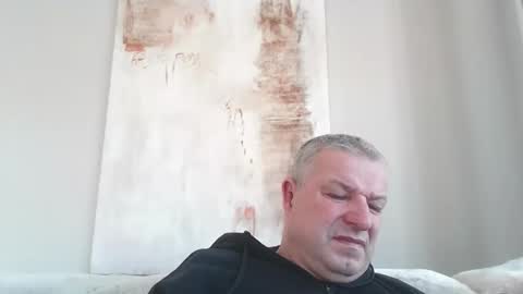 grau197077 online show from January 19, 12:51 pm