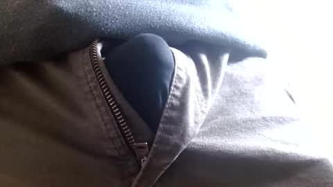 gravityfield online show from December 4, 4:47 pm