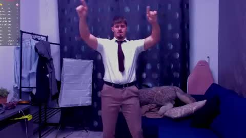 greekgod199 online show from June 12, 9:01 pm