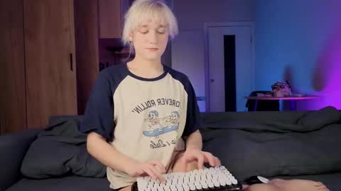 Greg-independent model online show from November 23, 7:36 pm