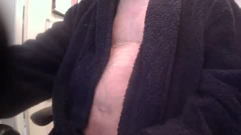 Snapshot of greyfox_6000 chatting on March 6, 7:36 am greyfox_6000 online show from March 6, 7:36 am