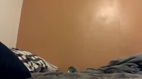 Perfectlyaveragesavage online show from January 16, 2:31 pm