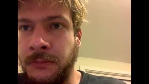 Snapshot of greyvan96 chatting on September 10, 8:35 am Perfectlyaveragesavage online show from September 10, 8:35 am