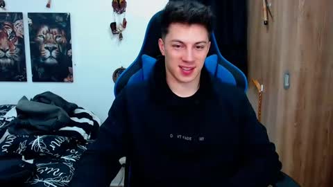 griego01 online show from December 9, 1:07 am