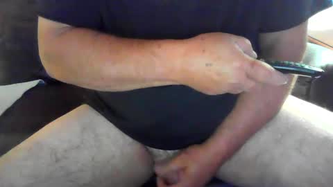 guess_who_lf online show from September 20, 11:10 am