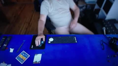 guesswhatigot2 online show from January 18, 12:12 am