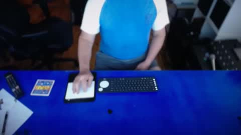 guesswhatigot2 online show from November 15, 2:46 am