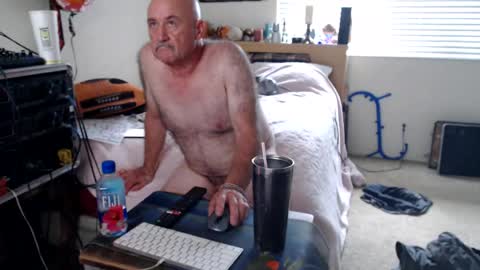 guitarsexgod2 online show from June 29, 4:18 pm