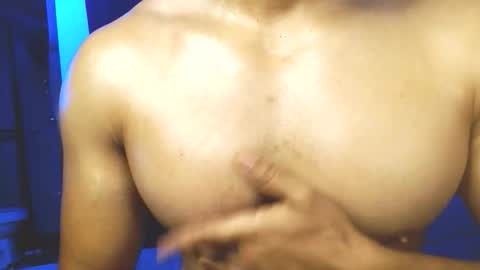 holl latino online show from November 26, 5:10 am