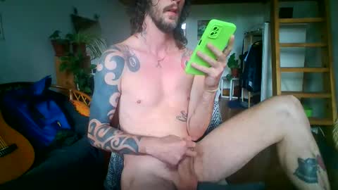 Gustav online show from March 22, 12:43 pm